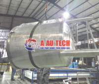 Giao hàng bồn khuấy 2000L cho công ty sản xuất hóa chất