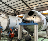 Gia công bồn khuấy, silo chứa nguyên liệu tại công ty Á Âu