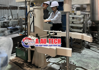 Máy khuấy sơn tay kẹp thùng 30HP – Giải pháp phân tán công suất lớn cho nhà máy sơn