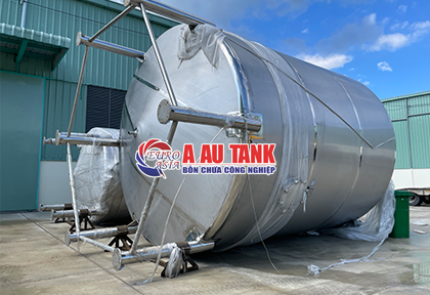 Thi công lắp đặt bồn chứa công nghiệp tại nhà máy khách hàng – Giải pháp tối ưu cho lưu trữ và sản xuất