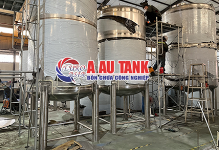 Tiêu chuẩn cần biết khi chọn mua bồn chứa công nghiệp