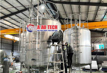 Bồn khuấy thực phẩm 8000 lít là gì? Cấu tạo, đặc điểm và lý do nên dùng inox