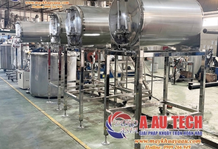 Bồn Chứa Thực Phẩm Inox Nằm Ngang – Giải Pháp Lưu Trữ An Toàn Và Tiện Lợi