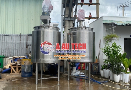 Bồn khuấy sản xuất dầu xả 1000 lít