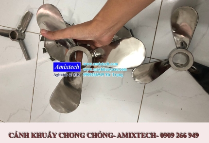 Gia công cánh khuấy chong chóng