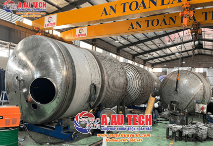 Quá trình gia công bồn khuấy tại xưởng Á Âu