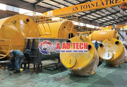 Gia công silo công nghiệp sơn màu theo yêu cầu khách hàng