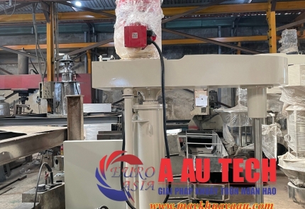 Máy sản xuất dung môi phòng nổ