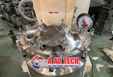 Máy khuấy trộn hút chân không 200 lít giải pháp tối ưu cho ngành mỹ phẩm, thực phẩm, keo, hóa chất 