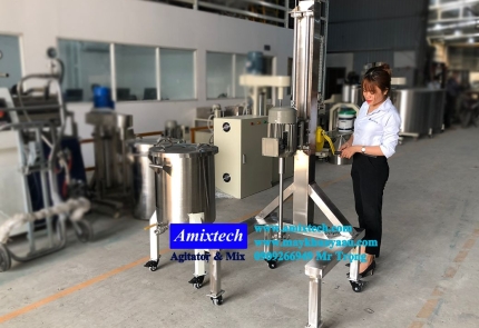 Máy khuấy tay quay 50L
