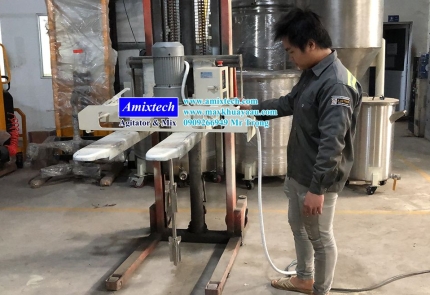  Máy khuấy gá thùng ibc 1000 lít