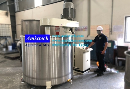  Máy sản xuất nước giặt