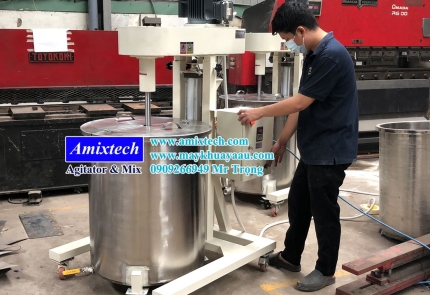Máy khuấy hóa chất 100 lít