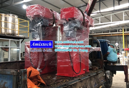Giao hàng máy khuấy sơn, bồn chứa sơn