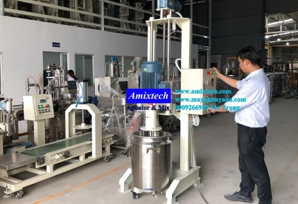Máy nghiền rổ 30kg nâng hạ bằng điện