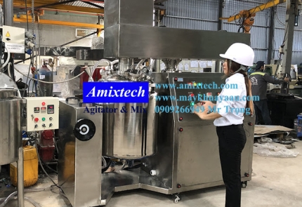 Máy sản xuất sữa rửa mặt