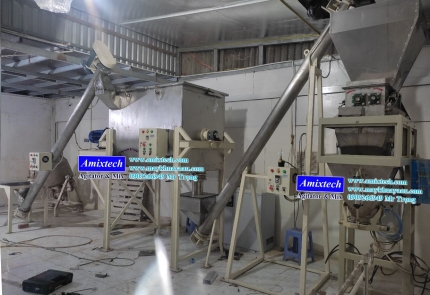 Dự án máy trộn bột thủy sản đóng gói