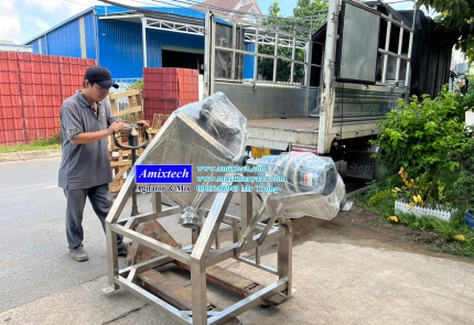 Máy trộn bột khô hình lập phương