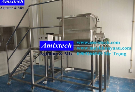 Máy trộn bột khô nằm ngang