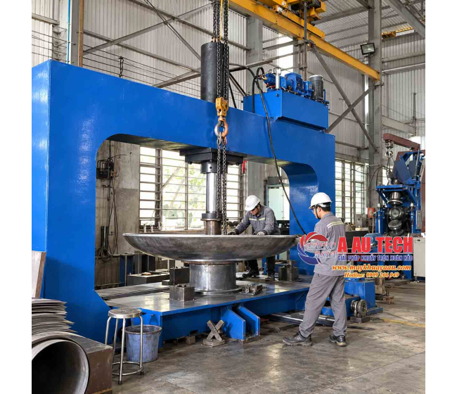 Gia công bồn ép chỏm cầu