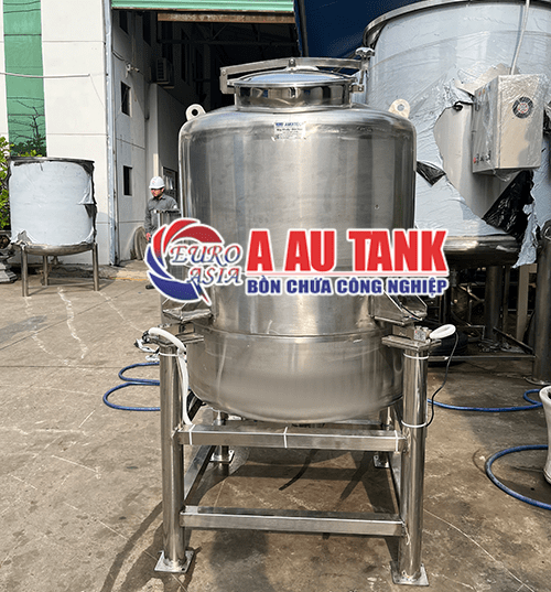 bồn chứa định lượng 4