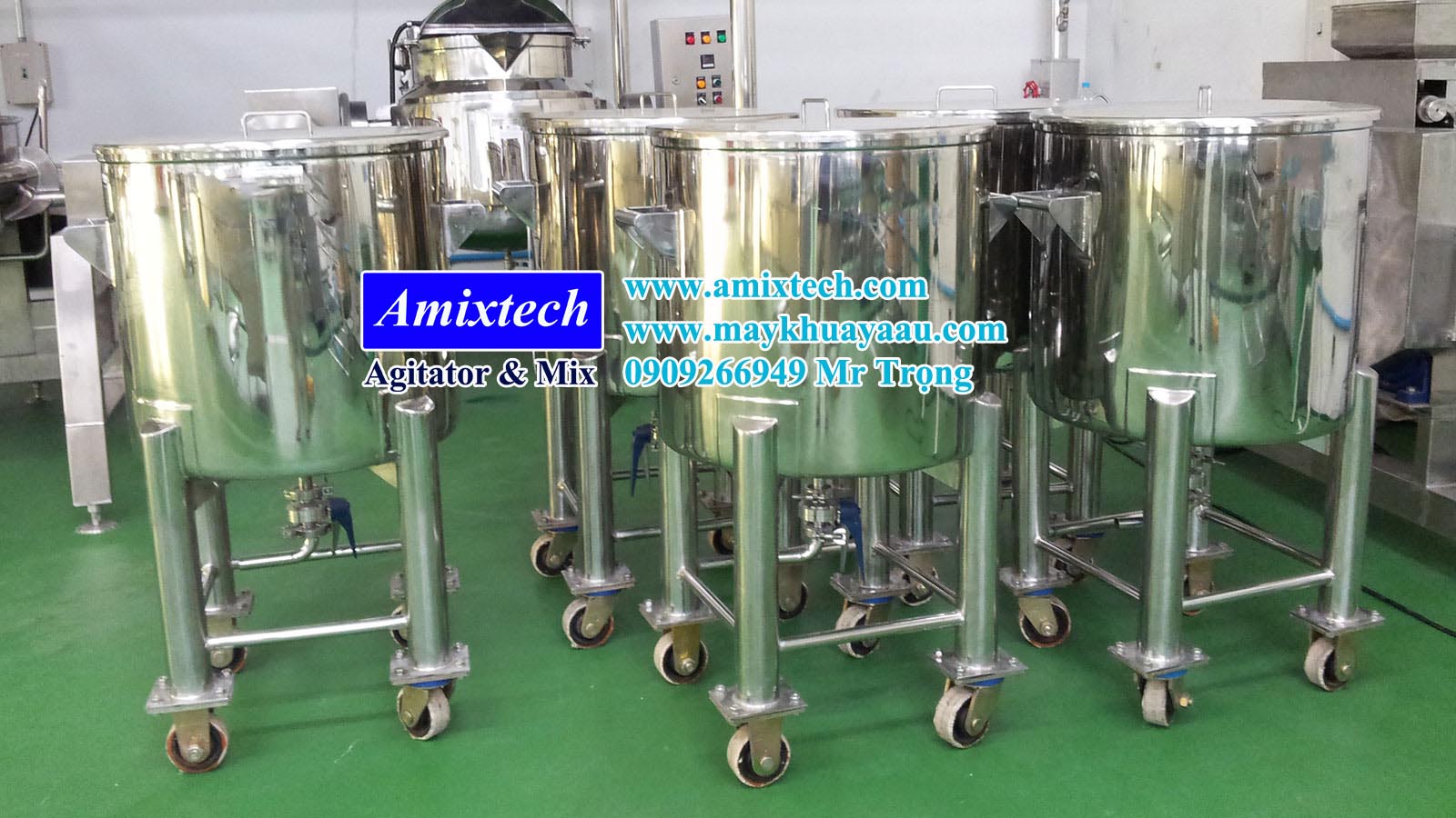 Bồn có bánh xe di chuyển, nắp đậy