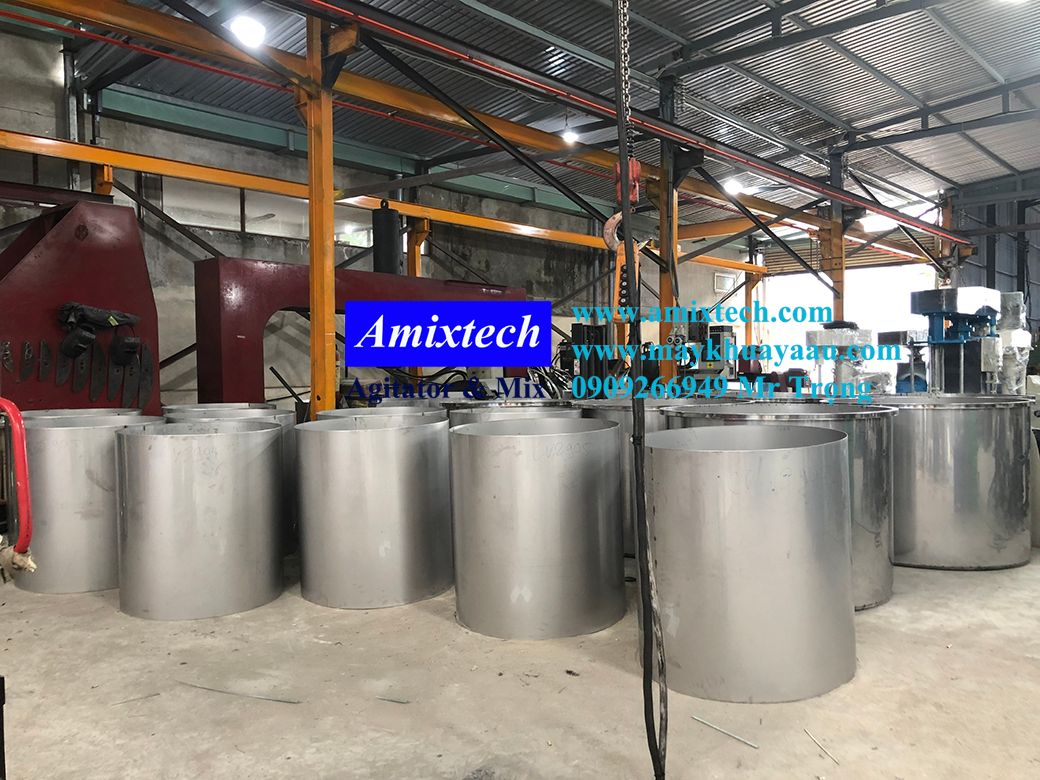 gia cong bon inox cong nghiep