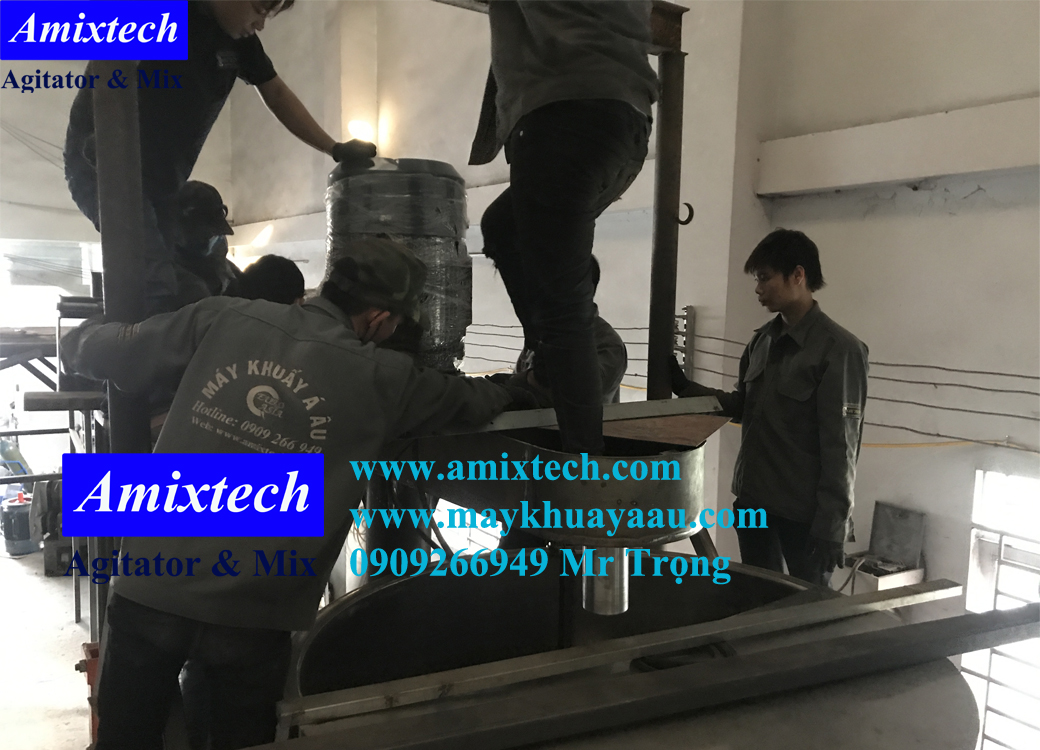 gia công bồn khuấy thuốc nhuộm