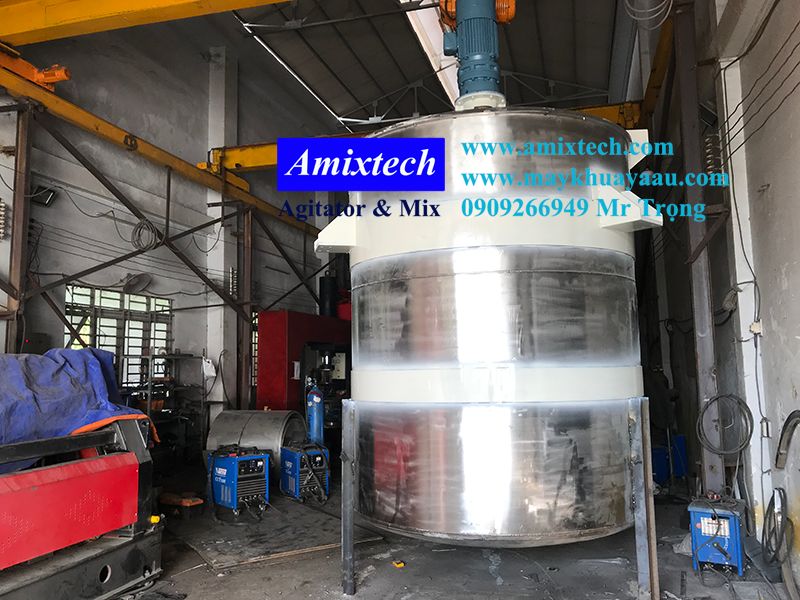 bồn khuấy hóa chất á âu