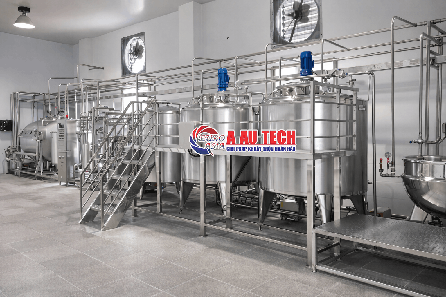 bồn khuấy hóa chất 1000 lít 3