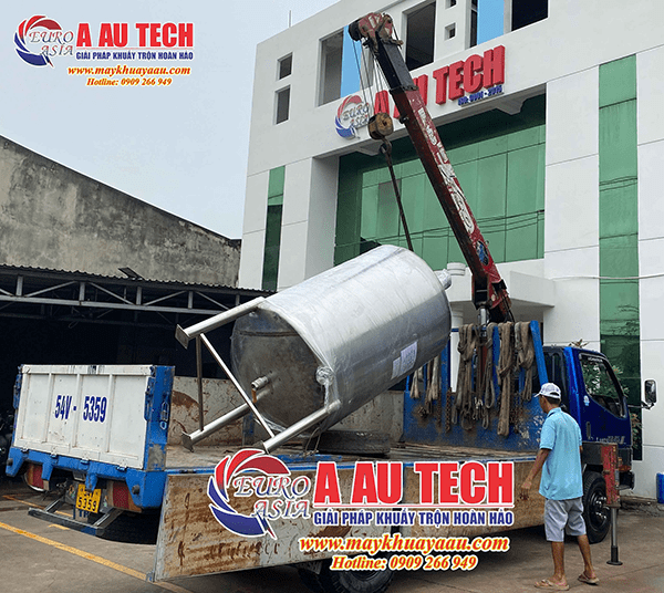 giao hàng bồn khuấy