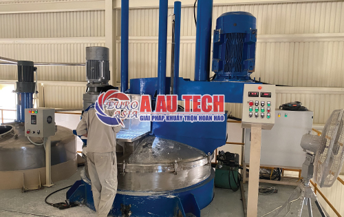 Bồn khuấy sơn 5000L 2 chuyển động