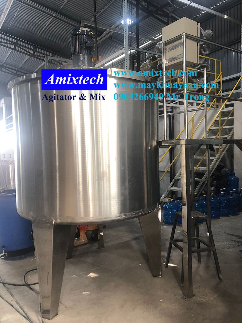 bồn khuấy chất tẩy rửa 1000 lít