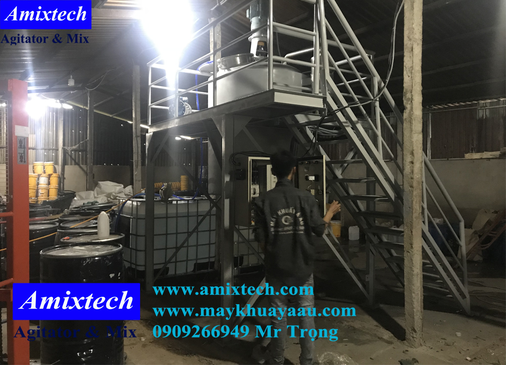 bồn nấu keo gia nhiệt kèm sàn thao tác