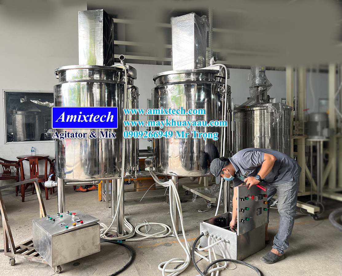 nồi nấu công nghiệp thực phẩm có cánh khuấy 300 lít