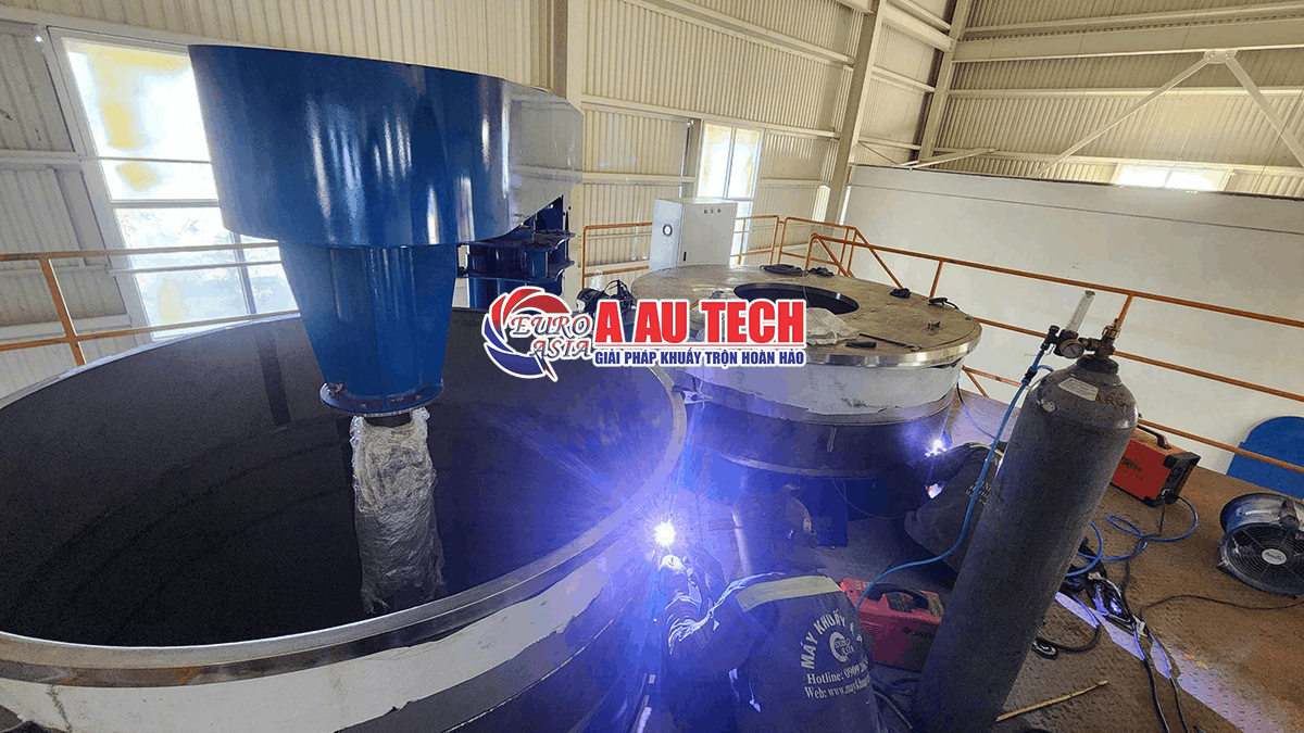 máy khuấy sơn công nghiệp