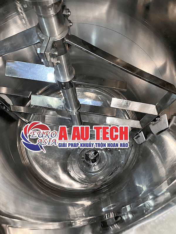 motor nhũ hóa dưới đáy bồn