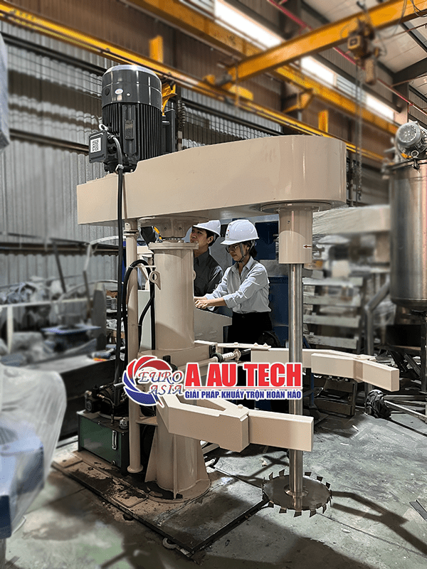 máy khuấy sơn tay kẹp thùng 1000 lít