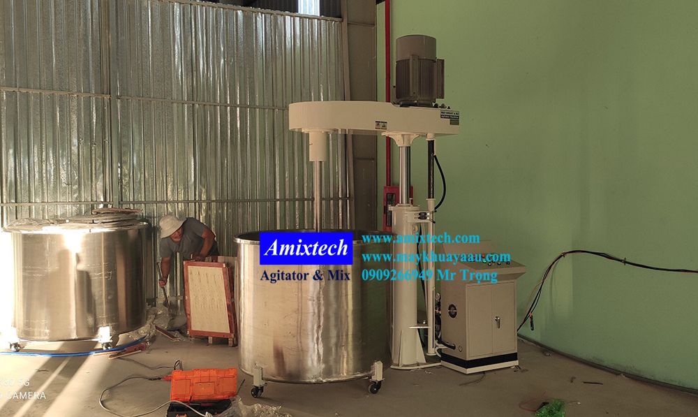 máy khuấy sơn nước