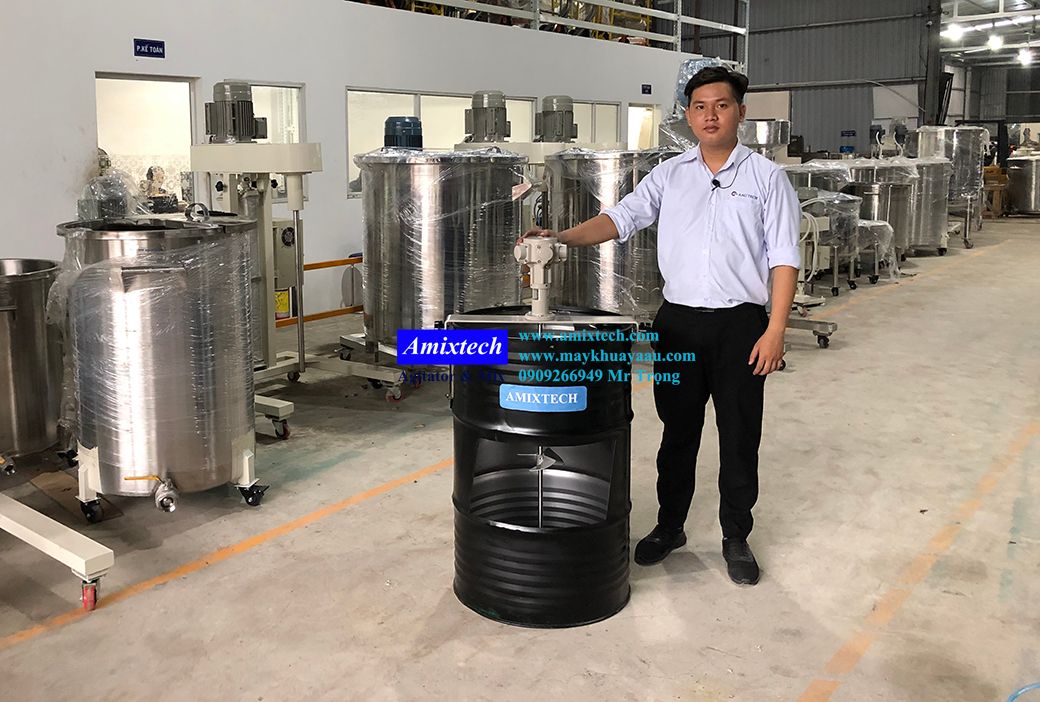 máy khuấy khí nén gá phuy Amix-K04
