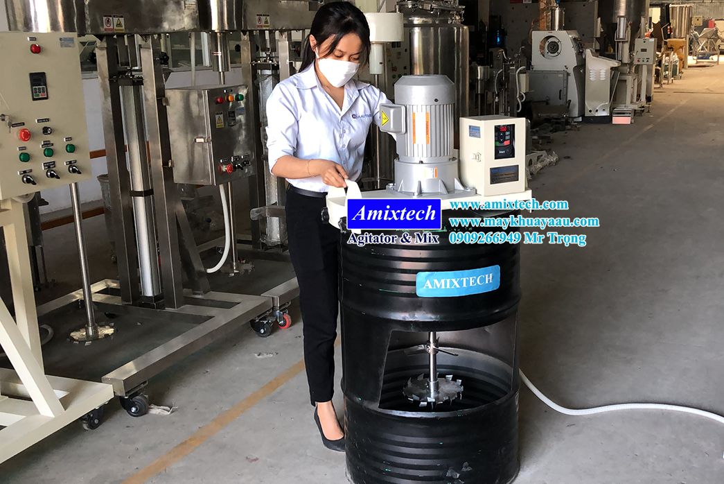 máy khuấy thùng phuy