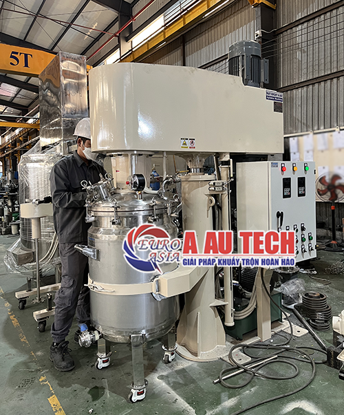 máy khuấy trộn hút chân không 200 lít