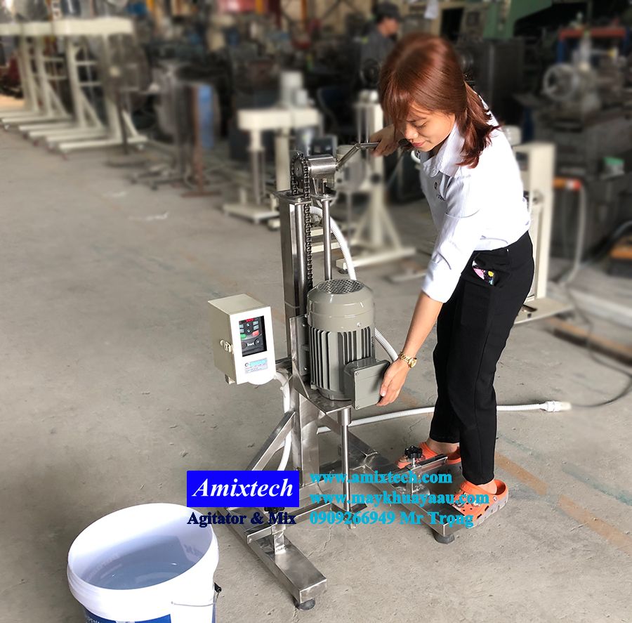 máy khuấy thí nghiệm 20 lít