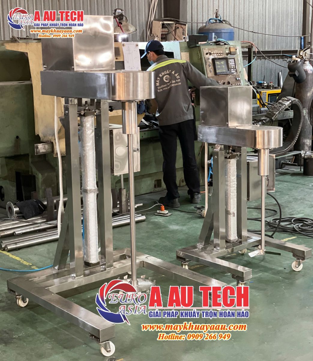 may khuay thuoc thuy san khung inox