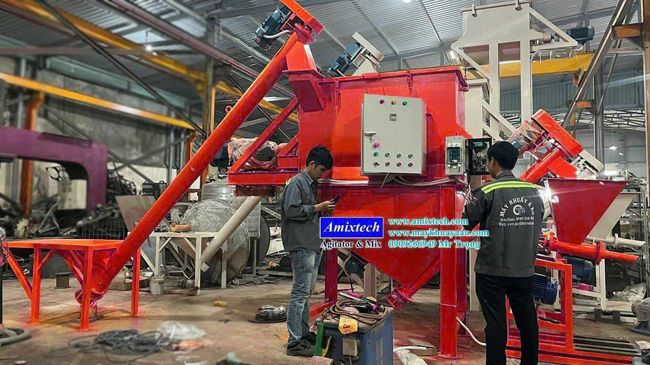 may san xuat tron bot xay dung