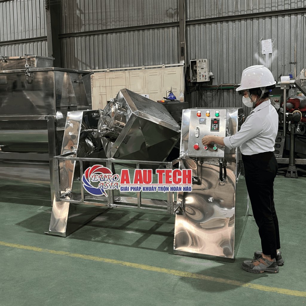 máy trộn bột hình lập phương
